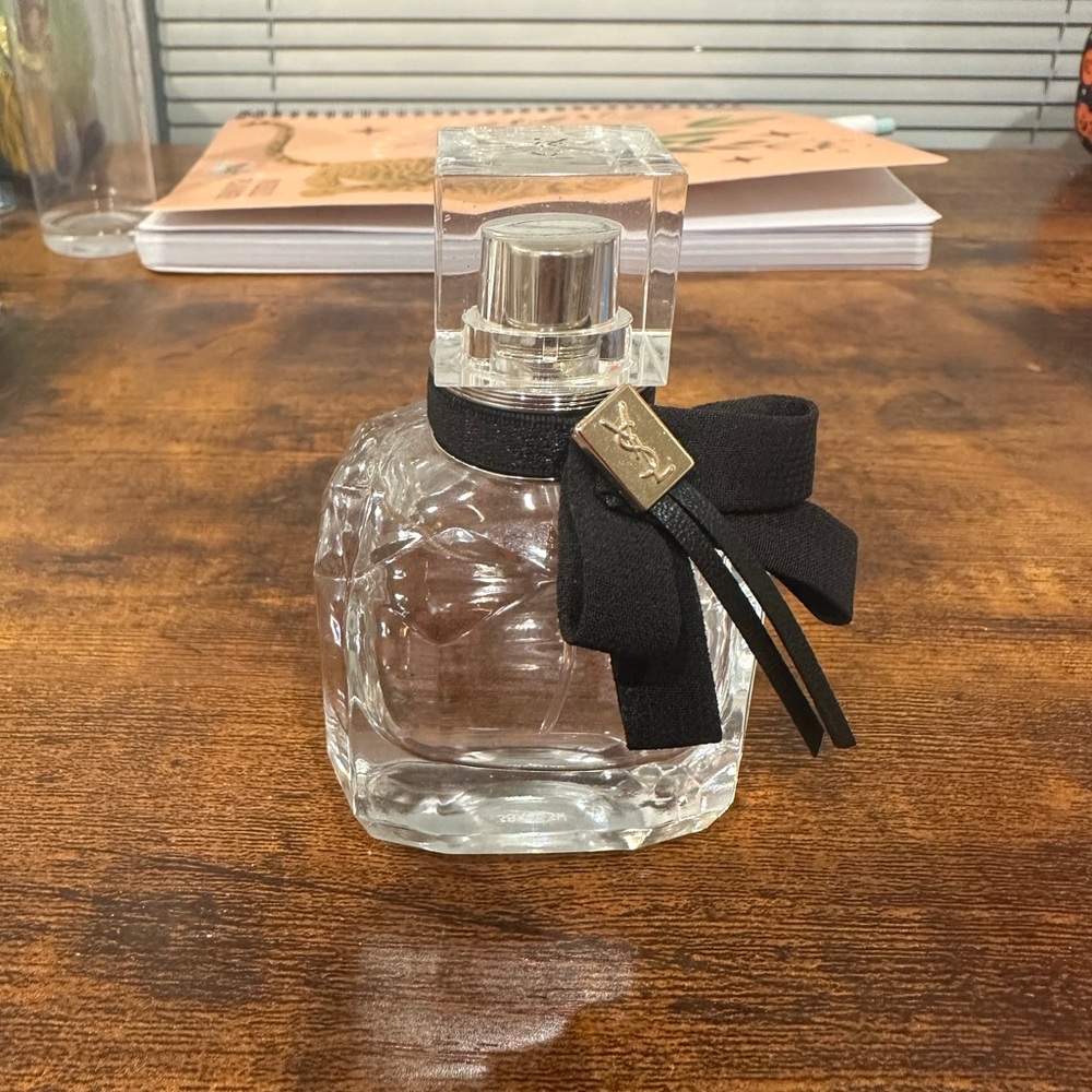 Yves Saint Laurent YSL Perfume Mon Paris
